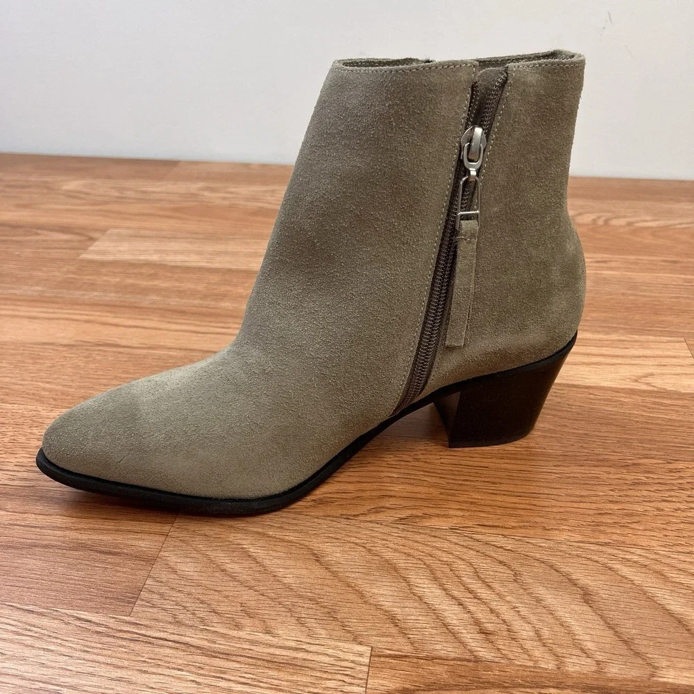ABLE Dorset Boots Suede Leather in Mushroom Womne's Size 9.5 Waterproof‎ NEW